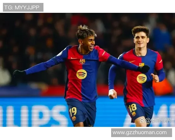 足球巨星与外国女星携手共度人生揭示跨国爱情的美丽与挑战 足球巨星与外国女星携手共度人生揭示跨国爱情的美丽与挑战