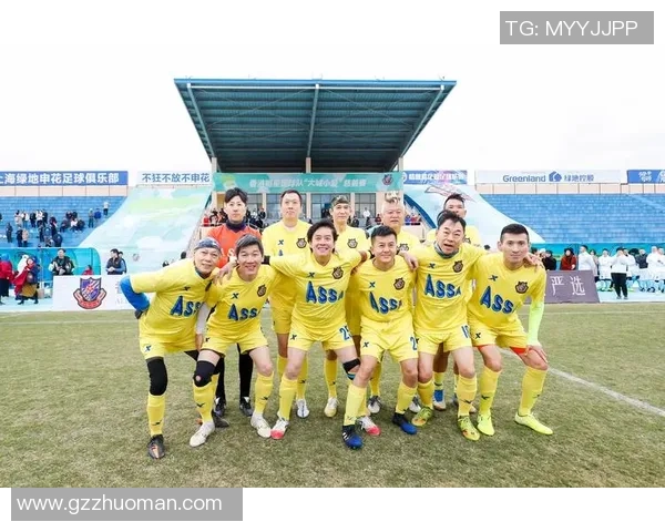 中国足球明星积极参与慈善活动为灾区募捐展现社会责任感 中国足球明星积极参与慈善活动为灾区募捐展现社会责任感